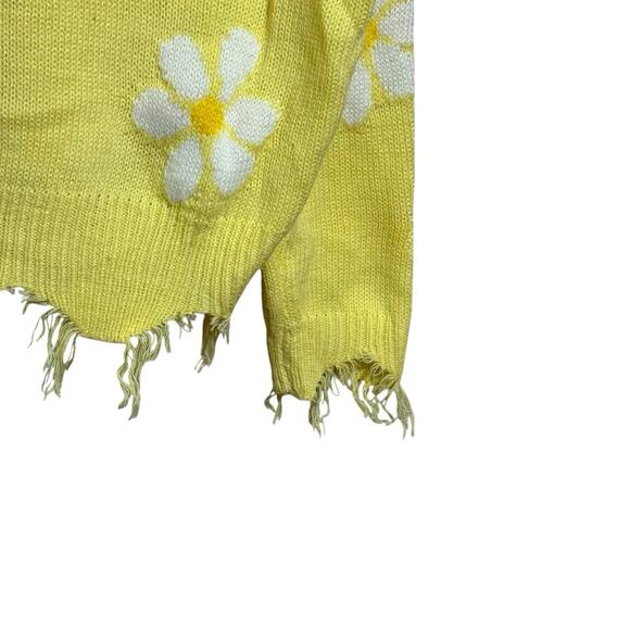 Just Polly Women's Size L Daisy-Print Destructed Sweater Yellow Oversized Floral - Picture 5 of 7
